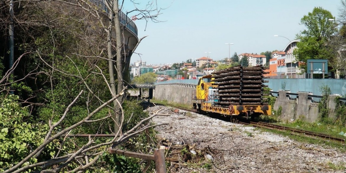 Raccordo ferroviario da Aquilinia all'area FreeEste-Wartsila: partiti i lavori